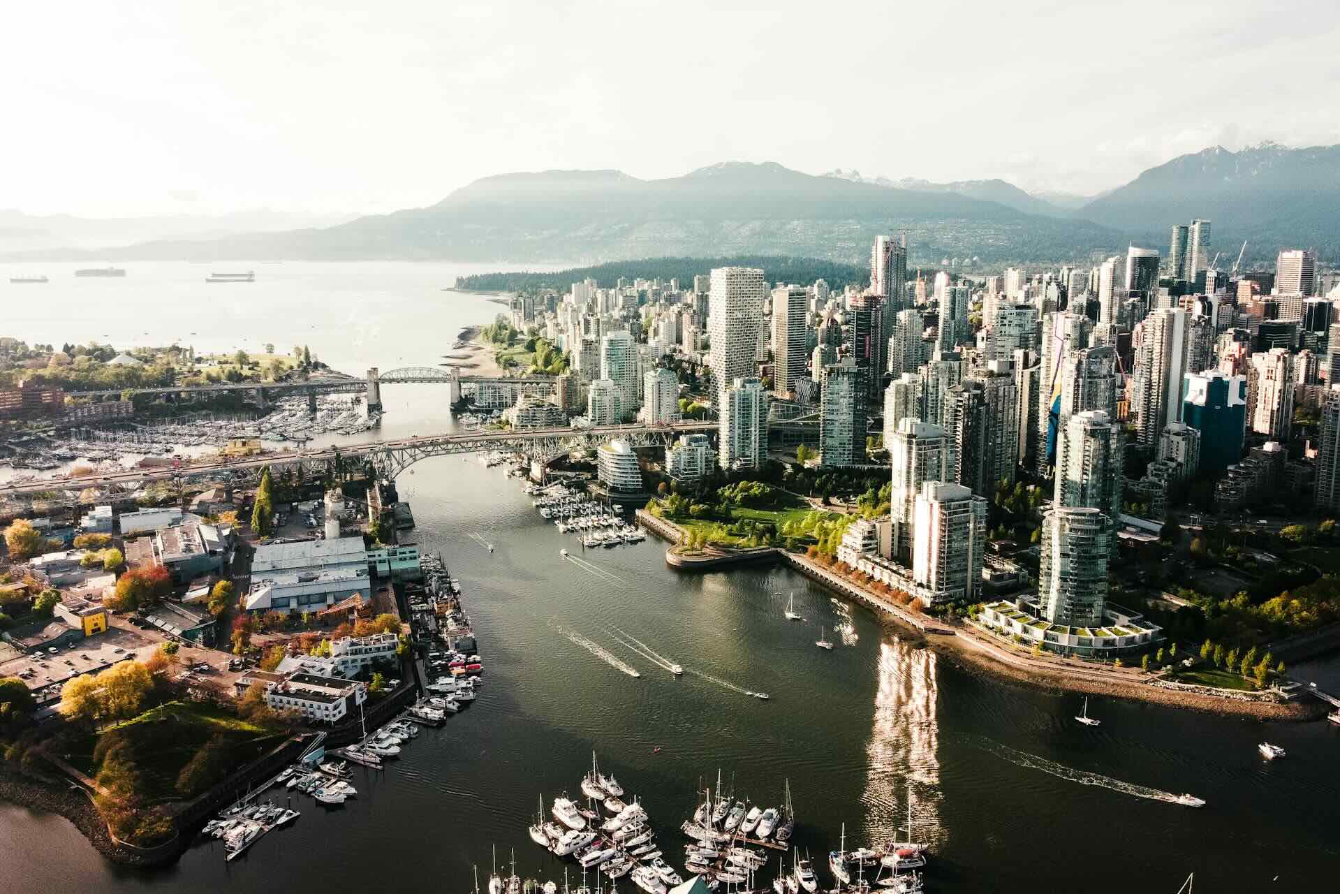 Vancouver Adventures: Urban Living Meets the Great Outdoors