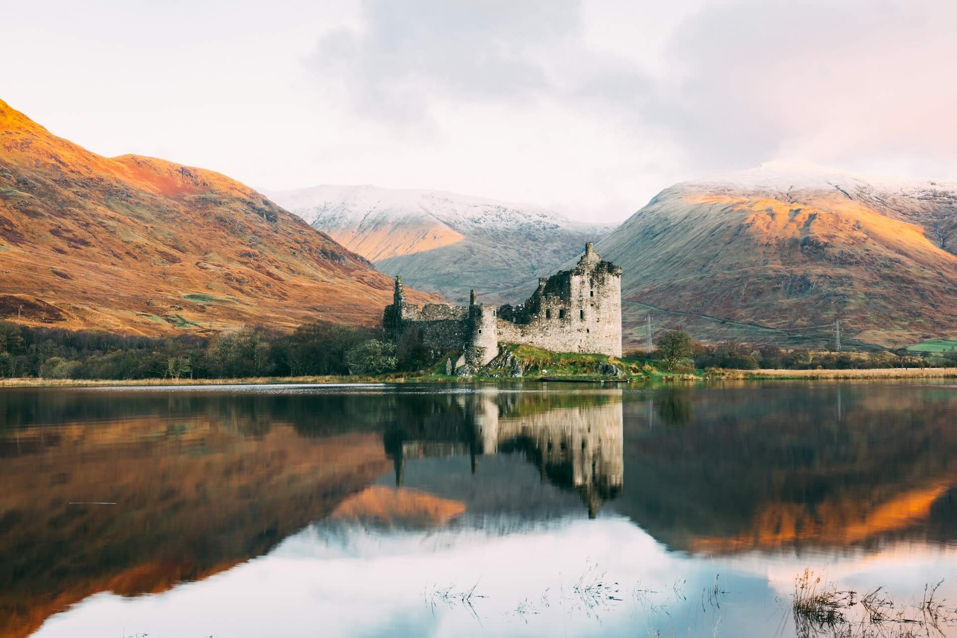 Exploring the Scottish Highlands: Castles, Lochs, and Legends