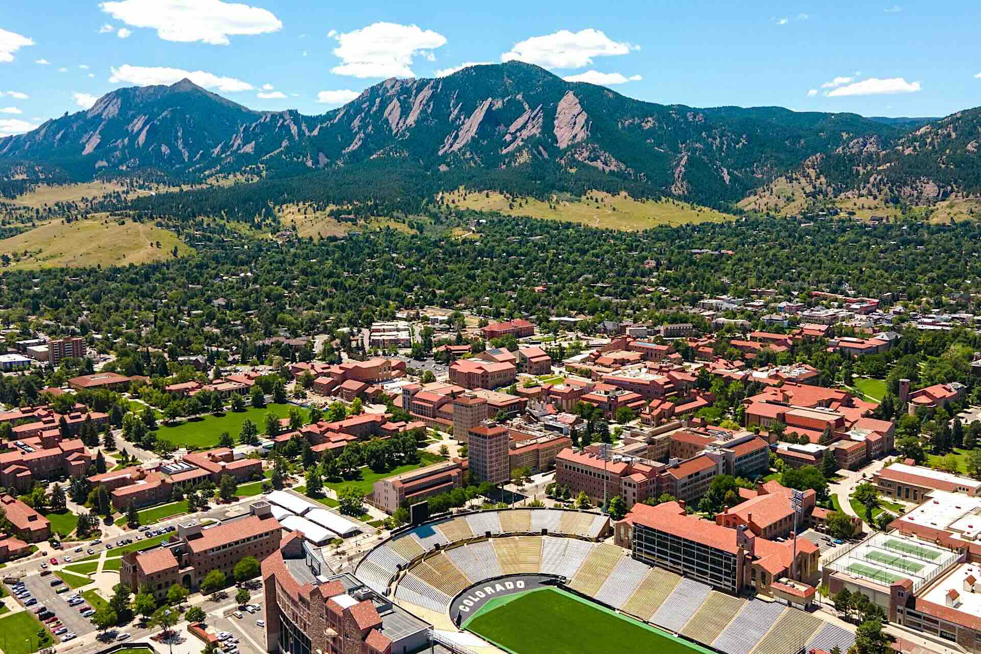 U.S. College Towns Worth Visiting Even If You’re Not a Student