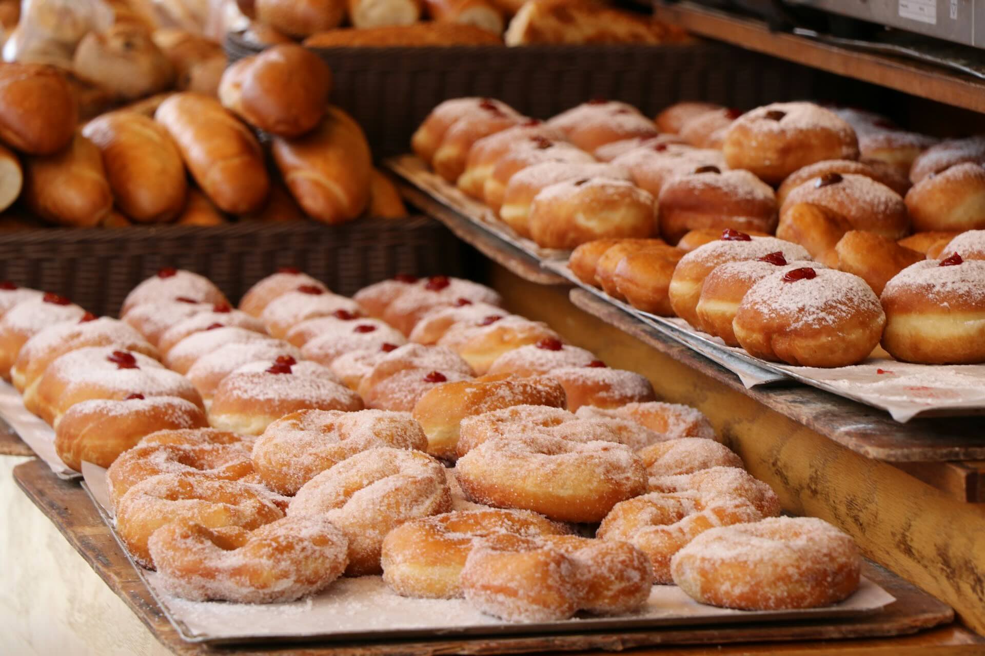 Best Places in the World to Find Apple Cider Donuts