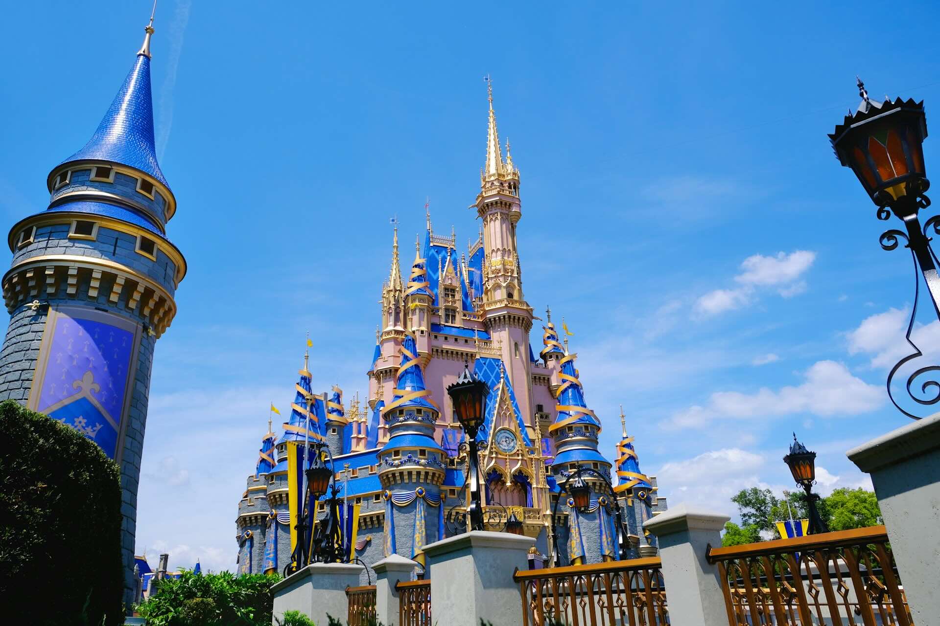 How to Book a Disney Trip, A 4 to 6 Day TravelPal Guide