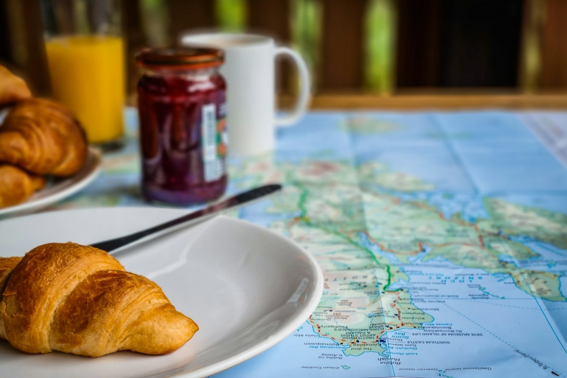How to Plan a Trip That Balances Culture, Food, and Downtime
