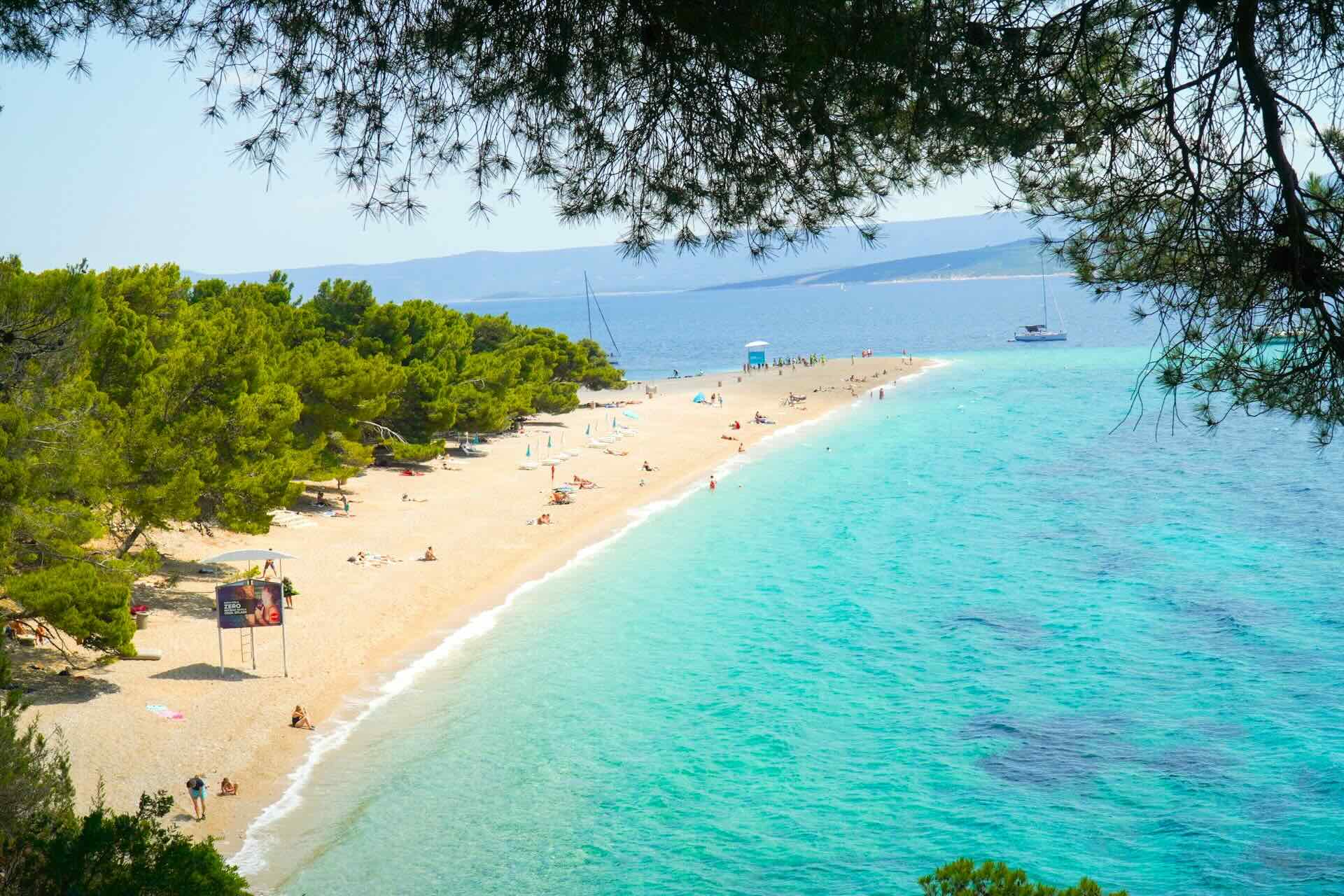Zlatni Rat, Croatia A Shifting Beach Spit on the Adriatic